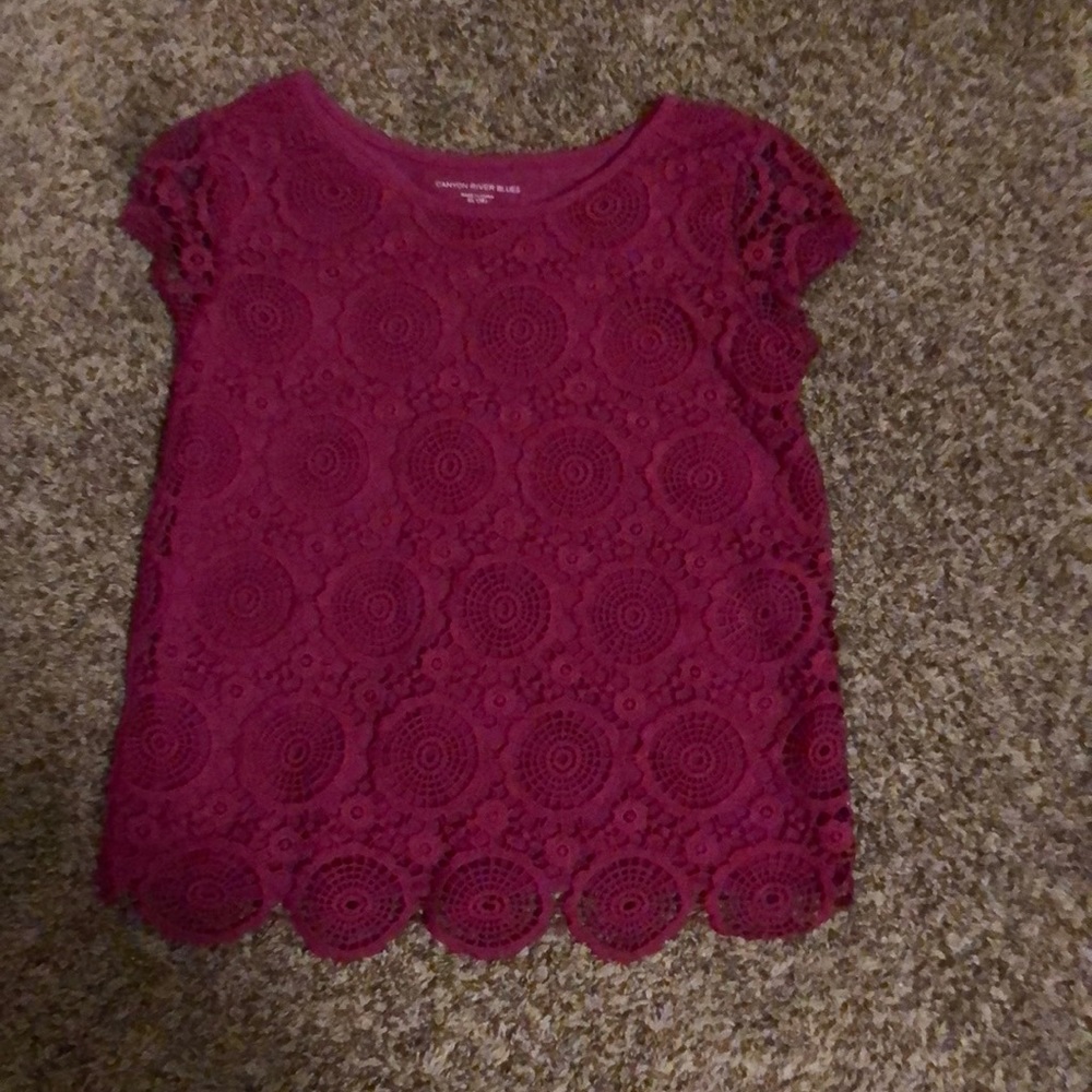 Pink tee
